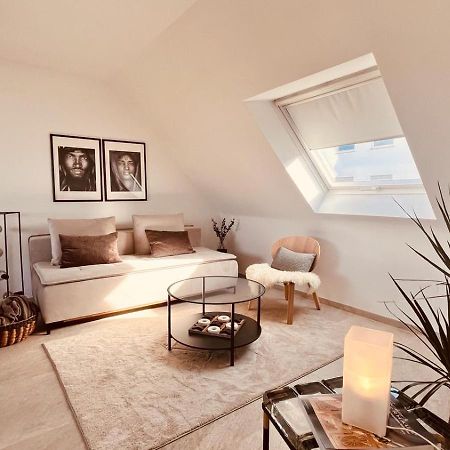 Apartment Am Schloss - Air 사르브루켄 외부 사진